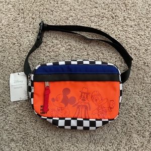 Loungefly Disney Mickey Donald Goofy Checkered Fanny Pack NWT $34.90 MSRP